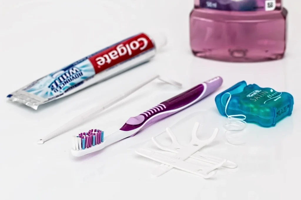 Wybielanie zębów w DiamanteDental Zielona Góra — jak uniknąć skutków ubocznych